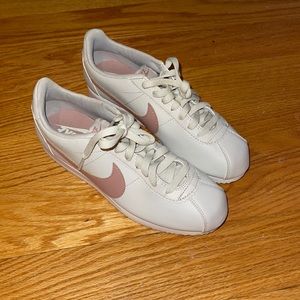 NIKE CHEERLEADING SHOES 7